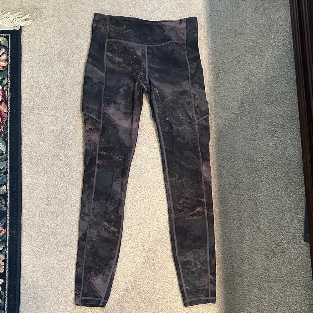 Lululemon marble Leggings